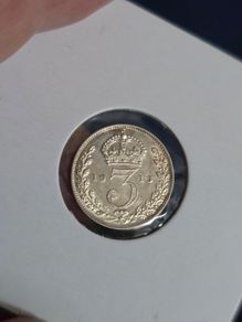 George V 3d gem