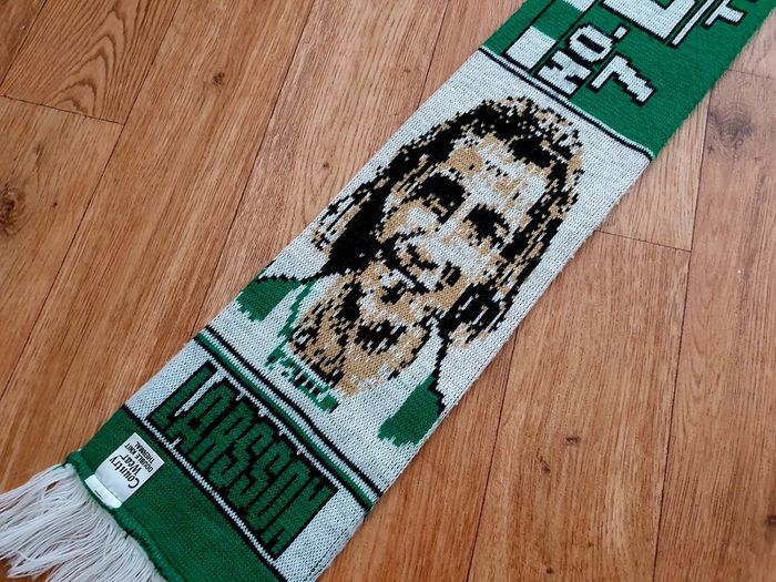 Henrik Larsson No.7 The Goal Machine Scarf - Celtic Legend
