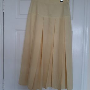 Vintage Lemon Box Pleated Skirt in Size 10