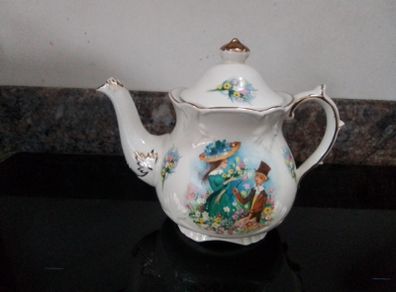 Price Kensington Vintage Teapot
