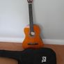 acoustic guitar Image 3