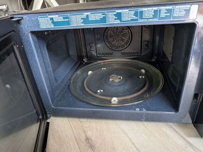 (original eur299) Samsung MC28M6055CK Convection Microwave Oven with Hot Blast & Slim Fry 28L