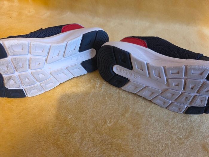 Levis shoes, size 10.5 (UK 28)