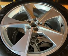 Audi 20 inch sport alloys q7 a6 s7 sQ7 q8