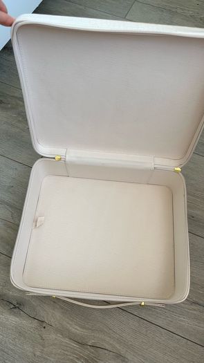 Estee Lauder Cosmetic Case