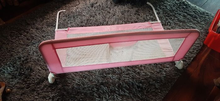 Tomy bed safety rail