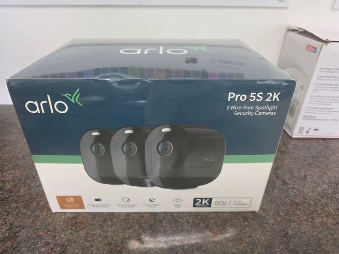 Arlo Pro 5s 2k Hdr