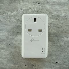 TP Link AV1000 Gigabit Passthrough Powerline
