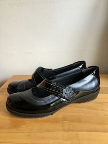 Fly Flot leather flats , brand new, uk 5
