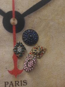 brooch