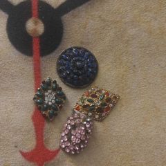 brooch