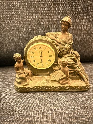 Juliana collection vintage faux bronze mantel clock