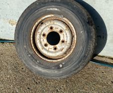wheel trailer. 6 stud 14inch