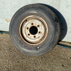 wheel trailer. 6 stud 14inch