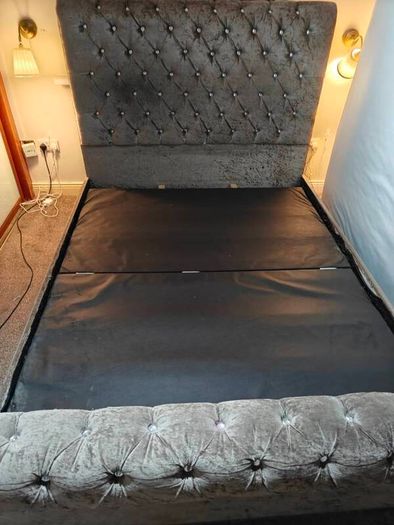 king-size bed