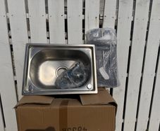 Stainless Steel Kitchen Sink with Tap