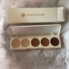 Lisa Lust Everyday Eyes