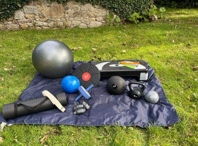 Fitness training equipment