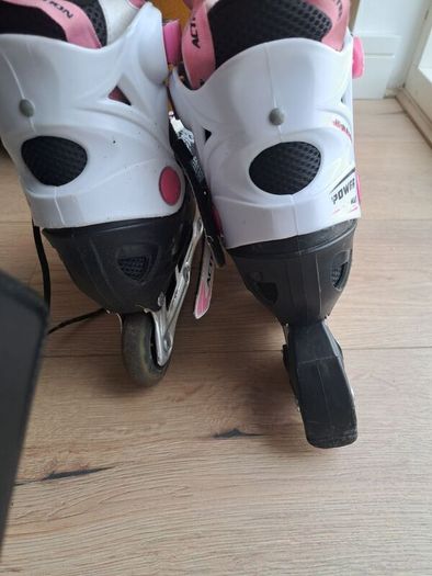 Skates