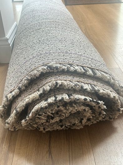 IKEA VINDUM high pile rug 200x270cm