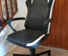 Gaming chair