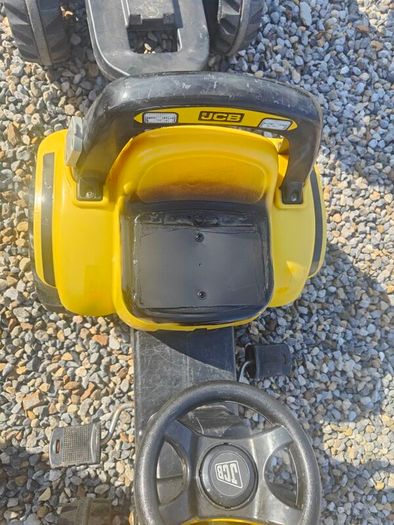 JCB Kids dumper (rolly toys)