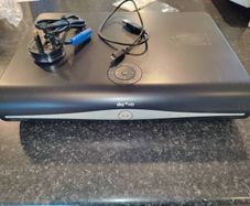 SkyPlus DRX890 HD 500GB Set Top Box (Black & Silver)
