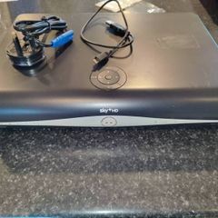 SkyPlus DRX890 HD 500GB Set Top Box (Black & Silver)