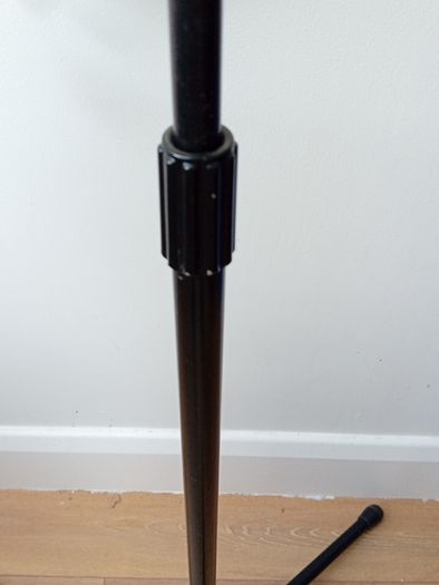 Microphone stand,