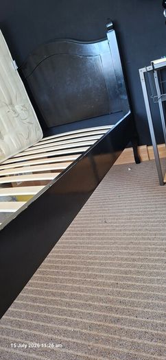 Bed single