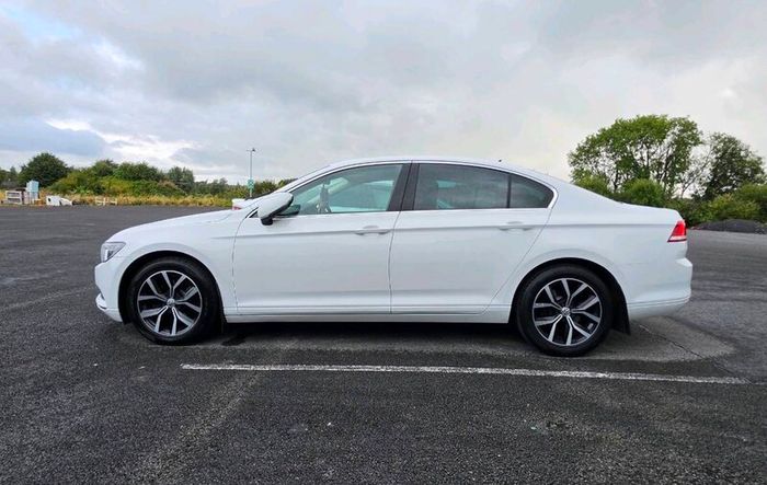Volkswagen Passat 2.0 TDI SE Business BMT 150PS 4D