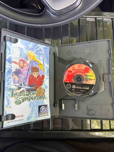 Nintendo GameCube console and games Mario
