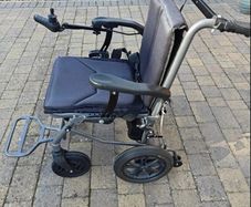 eFOLDi power Wheelchair