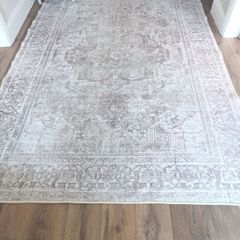 Kukoon washable vintage beige rug Isla