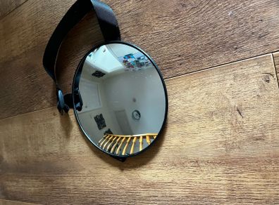 Car rearview mirror