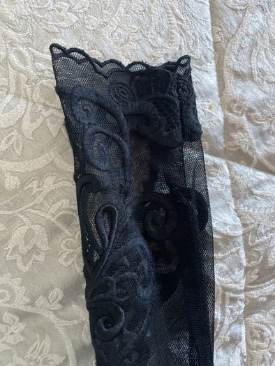 Karen Millen maxi mess and embroidery evening dress size 8