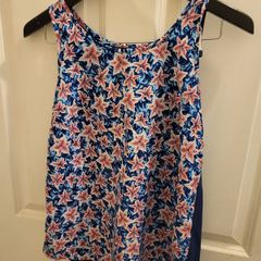 Ladies top flowery Dunnes Size 10 /38