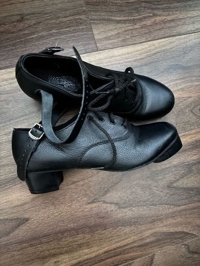 Irish dancing heavy shoes