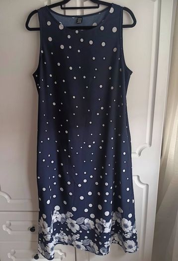 Sleeveless Navy and White Polka Dot Dress