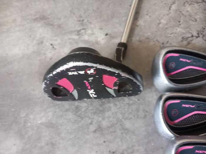 Ram lady's golf set. Left handed clubs