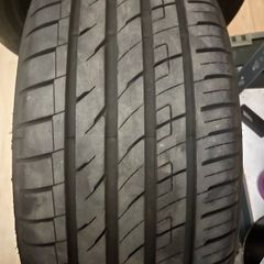 225 50 17 ZR Directional tyres Budget x2