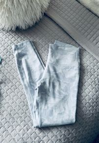 Lululemon High Waisted Leggings Size 4