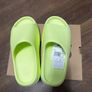 Yeezy Slide size 5.5 Image 2