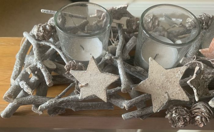 4 Tealight Candle Holder
