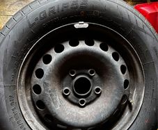 4 x 15 inch 195/65R15 VW Golf Rims with Tyres