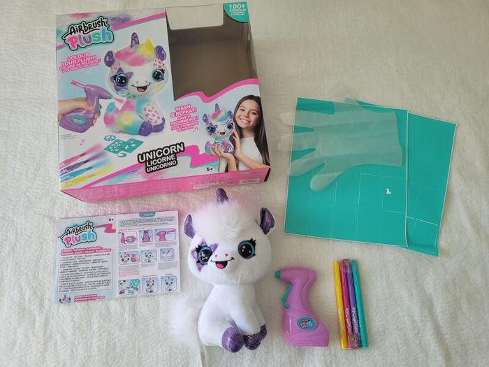 BNIB - Canal Toys - Airbrush Plush Unicorn Toy