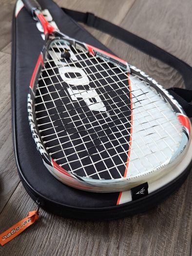 Dunlop Aerogel 4D Evolution Squash Racquet with Case & Balls