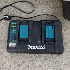Makita DC18RD Twin Battery Charger