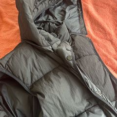 zara vest