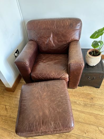 One seater sofa with stool included